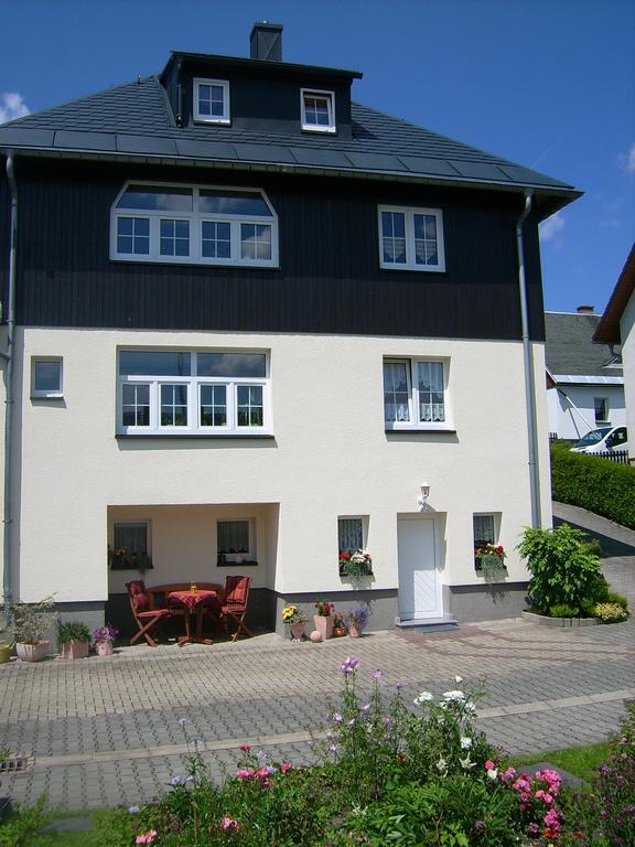 Am Duerrenbachtal Apartment Клингентал Екстериор снимка
